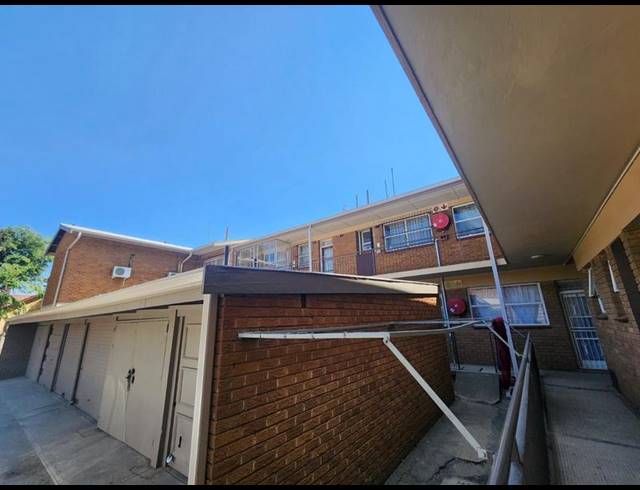 2 BEDROOM APARTMENT FOR SALE IN RANDFONTEIN CENTRAL
